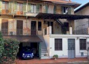 Facciata - Shop via Federico Rosazza, Biella - photo 2