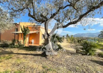 Villa Via Vincenzo Florio, Balestrate - foto 2