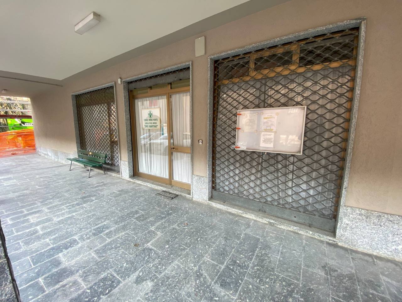 Ufficio via lossani, 8, Porte - foto 1