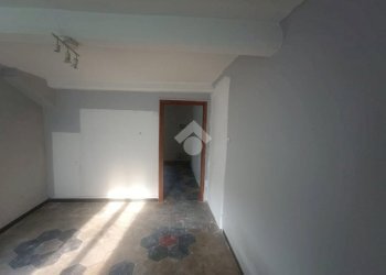 Quadrilocale Via ovada, Genova (zona Voltri) - foto 31