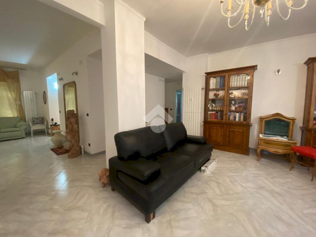 Appartamento Via Burlando, Genova (zona Marassi) - foto 3