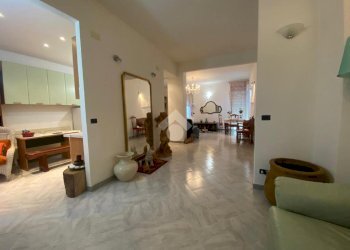 Apartment Via Burlando, Genova (neighborhood Marassi) - photo 6