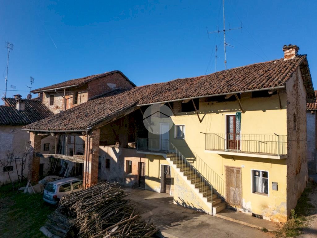 Independent house Via Francesco Damilano, Trinità - photo 2