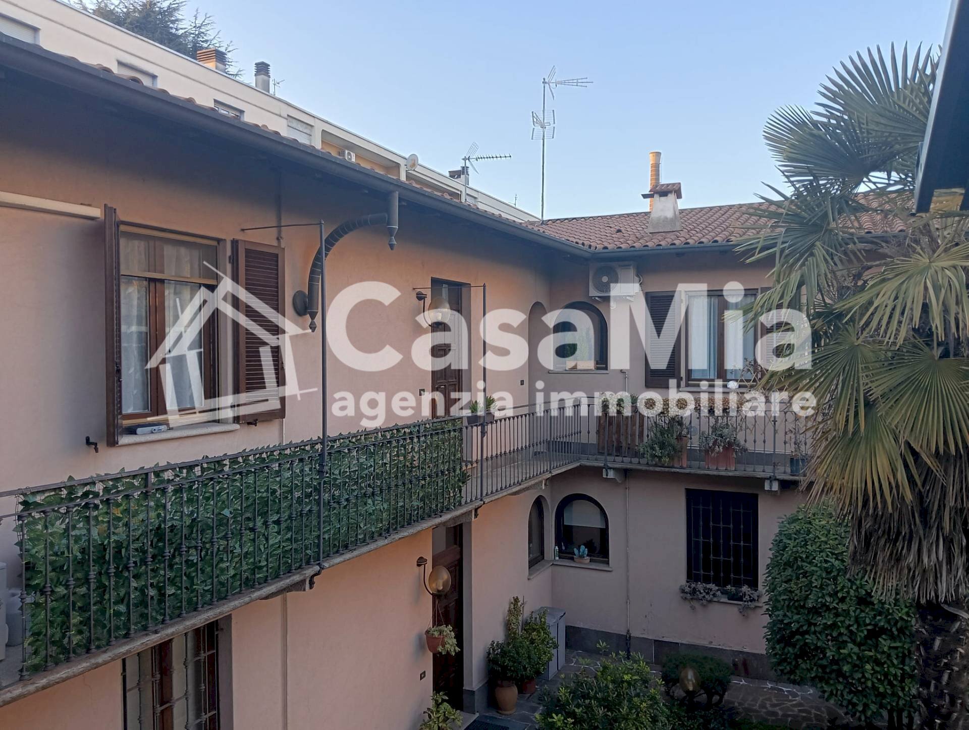 Three-room apartment Via Madonna delle Grazie, Legnano - photo 2