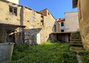 Facciata - Rustico via Ca' De Mai, San Bartolomeo al Mare - foto 1
