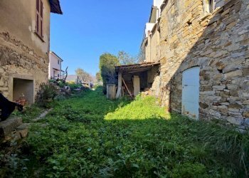 Giardino - Rustico via Ca' De Mai, San Bartolomeo al Mare - foto 5