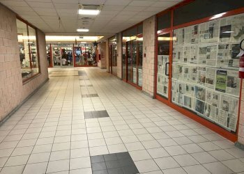 Interno non residenziale - Shop via Moncenisio, 10, Sant'Antonino di Susa - photo 2