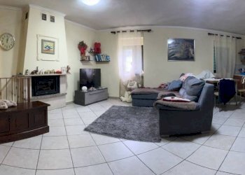 Salone - Casa indipendente Monte Grimano Terme - foto 12