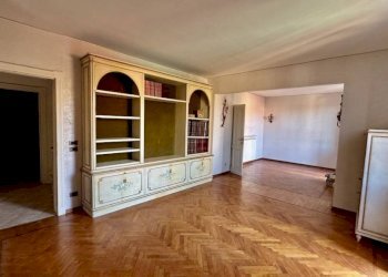 Soggiorno - Villa a Schiera Frazione Cerruti, 36, Valdilana - foto 9