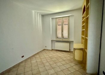 Camera da letto - Villa a Schiera Frazione Cerruti, 36, Valdilana - foto 12