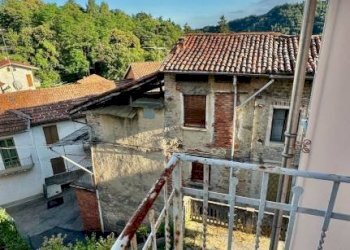 Balcone - Villa a Schiera Frazione Cerruti, 36, Valdilana - foto 19