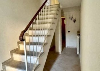 Scala - Villa a Schiera Frazione Cerruti, 36, Valdilana - foto 27