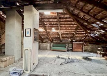 Dettagli - Villa a Schiera Frazione Cerruti, 36, Valdilana - foto 39