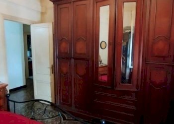 Facciata - Quadrilocale via Merano, Genova (zona Sestri Ponente) - foto 6