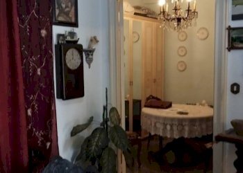 Stanza arredata - Quadrilocale via Merano, Genova (zona Sestri Ponente) - foto 16