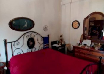 Camera da letto - Quadrilocale via Merano, Genova (zona Sestri Ponente) - foto 19