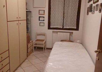 Camera da letto - Trilocale Bomporto - foto 18