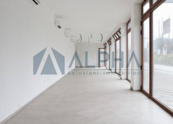 Interno non residenziale - Negozio via Cristoforo Colombo, Bellaria-Igea Marina - foto 6