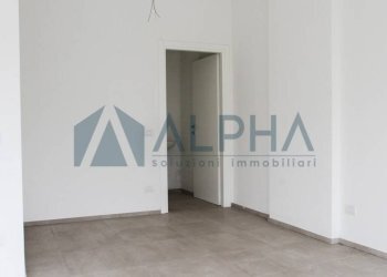 Stanza non arredata - Negozio via Cristoforo Colombo, Bellaria-Igea Marina - foto 8