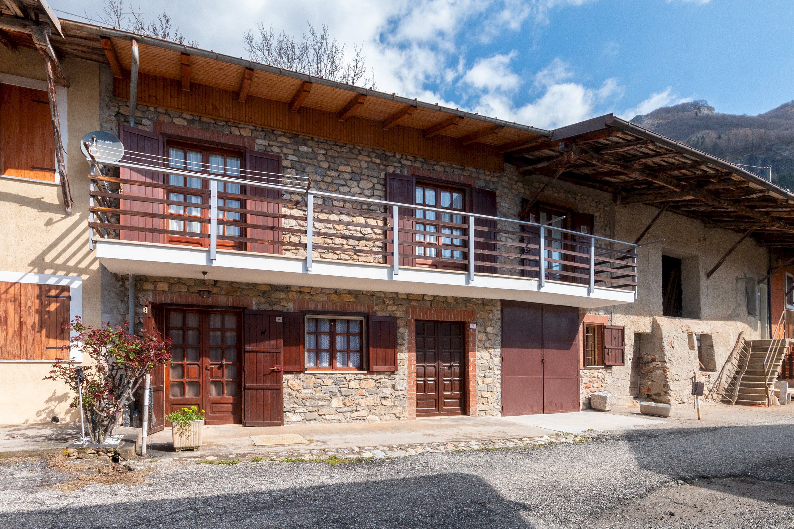 Casa semi indipendente Via Cornaletto, SNC, Demonte - foto 1