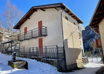 Facciata - Villa via Bellino, Casteldelfino - foto 4