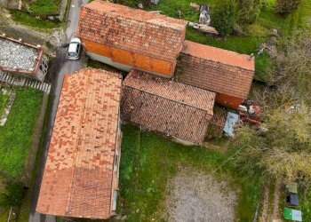 Dettagli - Magazzino Regione Selvapiana, Fabbrica Curone - foto 2