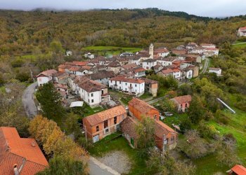 Zona - Magazzino Regione Selvapiana, Fabbrica Curone - foto 6