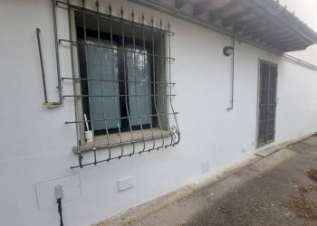 Facciata - Trilocale via Federico Garcia Lorca, Campi Bisenzio - foto 1