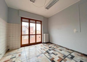 Stanza non arredata - Trilocale via Bergia, 44, Borgo San Dalmazzo - foto 14