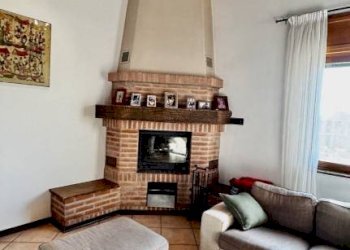 Salone - Villa via Giacomo Puccini, 9, Sandigliano - foto 15