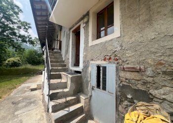 Casa semi indipendente Trinità Patrun, 37, Demonte - foto 1