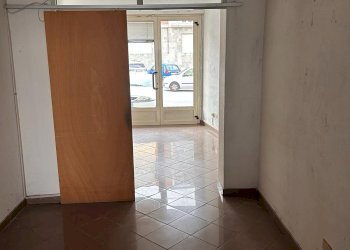 Magazzino Via Rosa Bianca, 27, Mondovì - foto 6