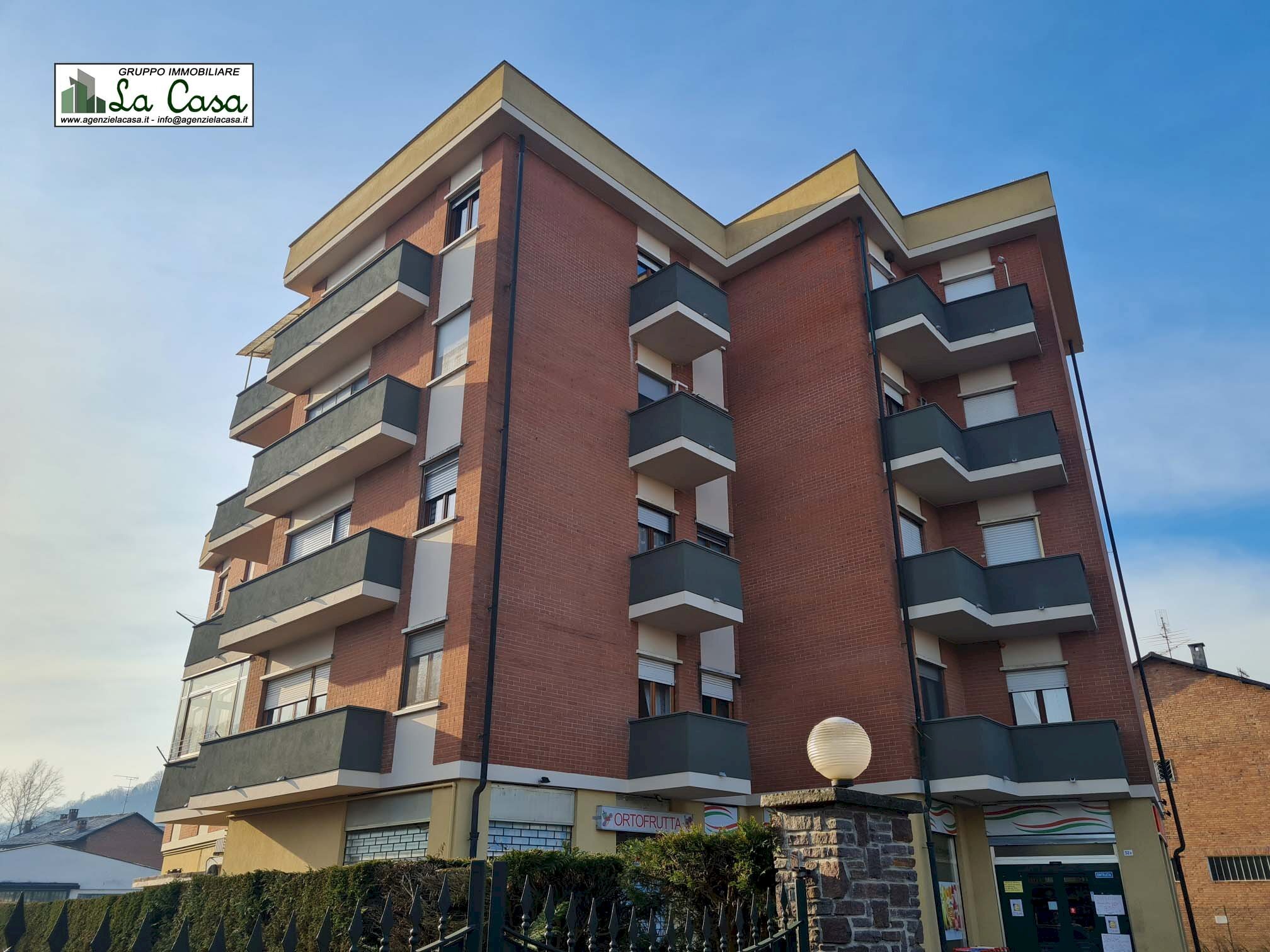 esterno - Four-room apartment via Martiri della Libertà, Cavagnolo - photo 1