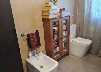 bagno - Four-room apartment via Martiri della Libertà, Cavagnolo - photo 4