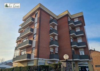 esterno - Four-room apartment via Martiri della Libertà, Cavagnolo - photo 1