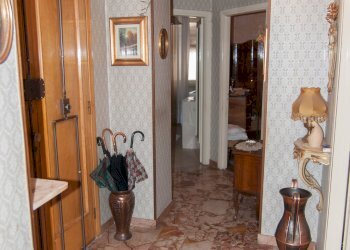 Corridoio - Appartamento Via Caraglio, Dronero - foto 5