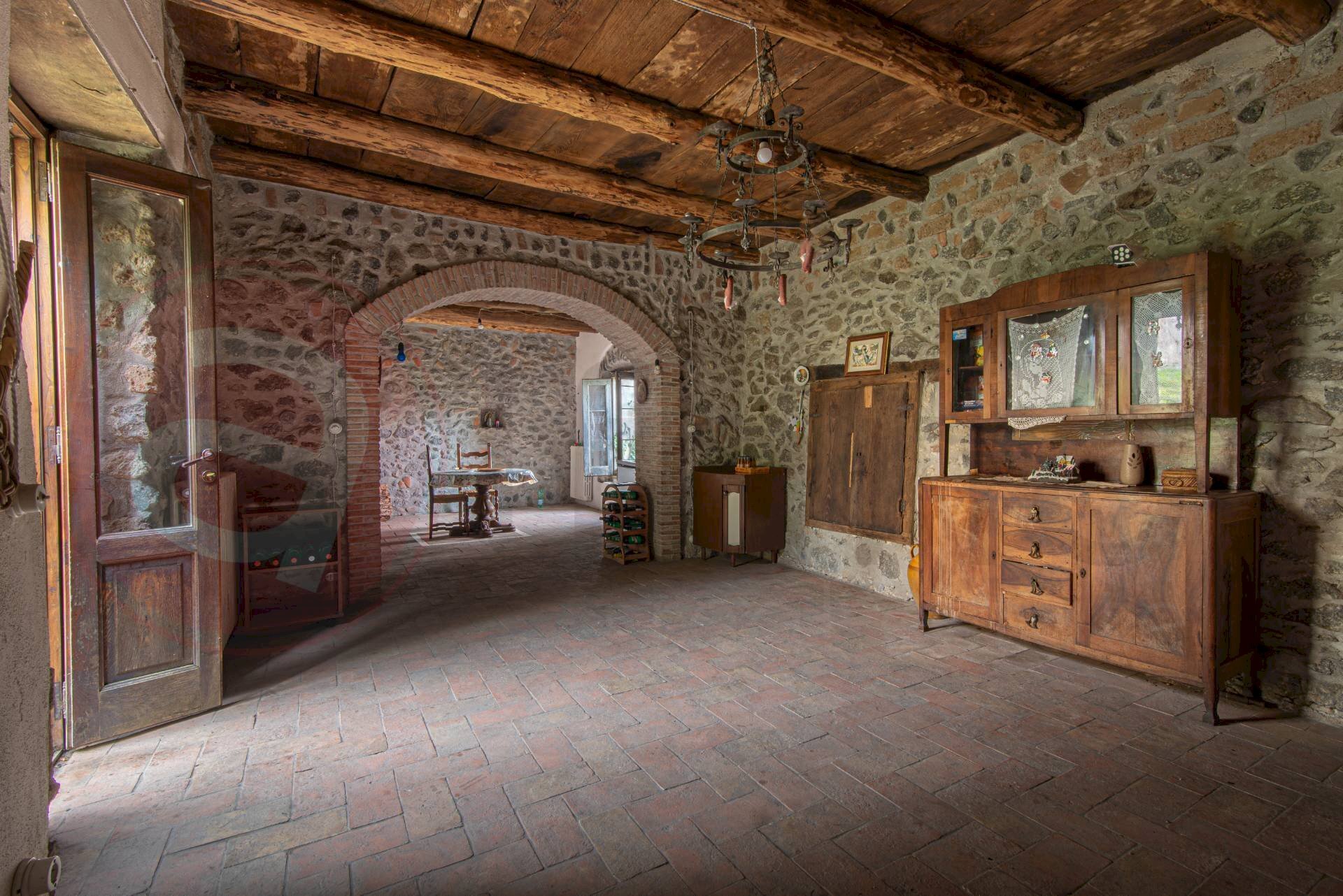 Stabile - Palazzo Via Chiesa, Sessa Aurunca - foto 1