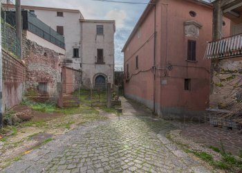 Stabile - Palazzo Via Chiesa, Sessa Aurunca - foto 4