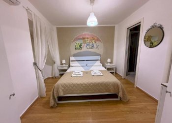 Trilocale Largo Ecce Homo, Napoli (zona San Giuseppe) - foto 4