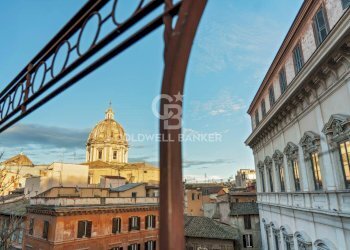 Commercial Activity via del Biscione, Roma (neighborhood Centro Storico) - photo 5