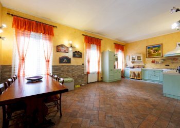 Single Family Villa Via Quittengo, Torino (neighborhood Barriera Milano) - photo 1