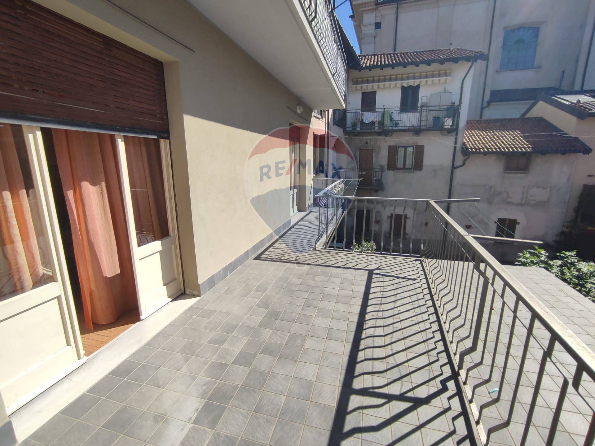 Three-room apartment Via Roma, Albese con Cassano - photo 2