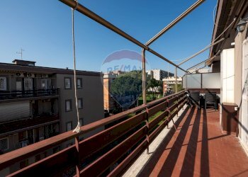 Trilocale Viale Bruno Pelizzi, Roma (zona Cinecittà) - foto 18