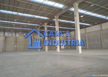 Interno non residenziale - Capannone via Giuseppe Eugenio Luraghi, Arese - foto 11