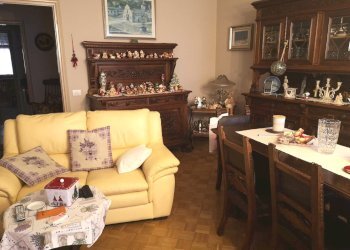 SOGGIORNO - Appartamento corso Risorgimento, 10, Biella - foto 31