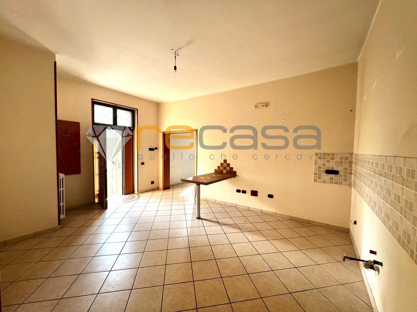 Trilocale Corso Vittorio Emanuele, Montecorvino Rovella - foto 1