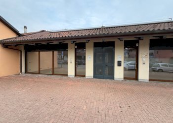 Office Piazza Garambois, Caselle Torinese - photo 1