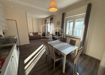 Appartamento via Segantini, Desenzano del Garda - foto 1