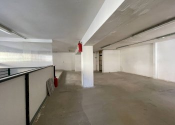 Negozio Via Alfonso Di Vestea, Pescara - foto 8