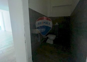 Negozio Bergamo (zona Porta Osio) - foto 15